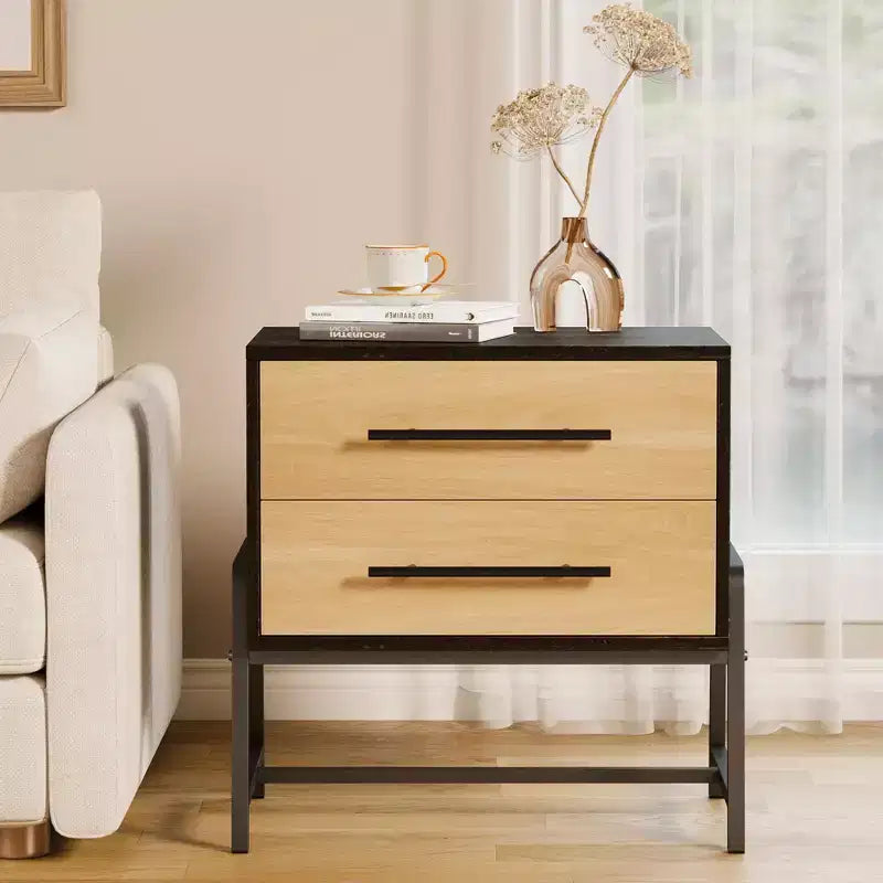 Table de chevet avec tiroirs 60 cm de large, table de chevet avec rangement, table d'appoint en bois clair avec pieds en métal, table de chevet marron foncé