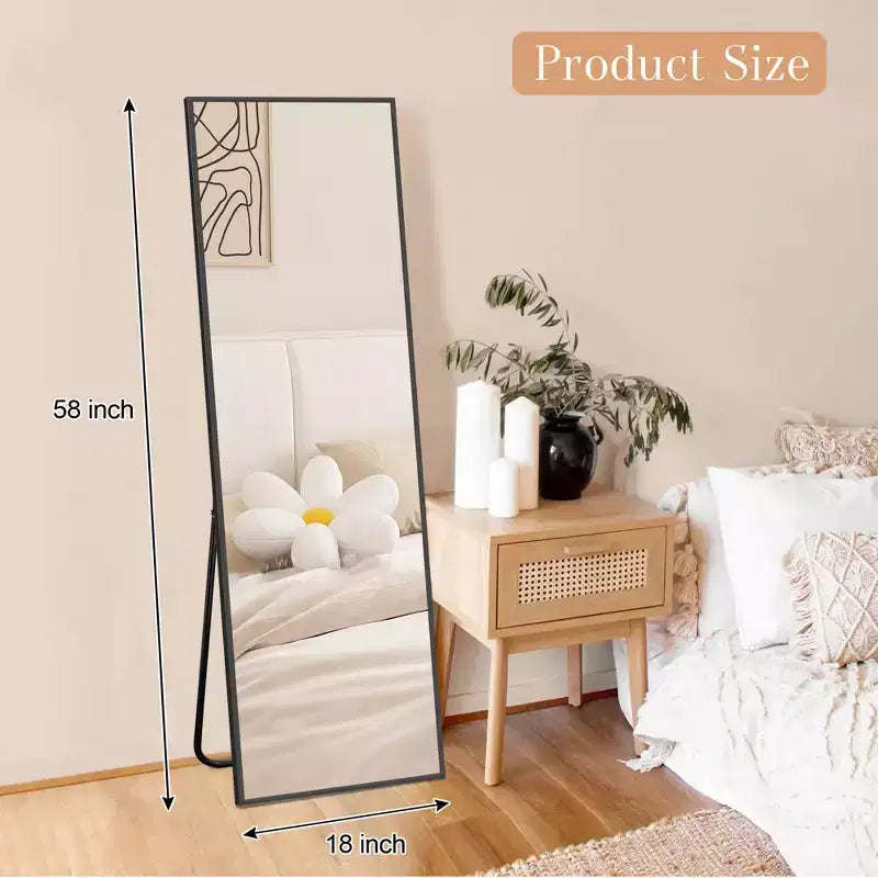 Miroir sur pied rectangulaire moderne de 58 pouces avec cadre en alliage d'aluminium noir