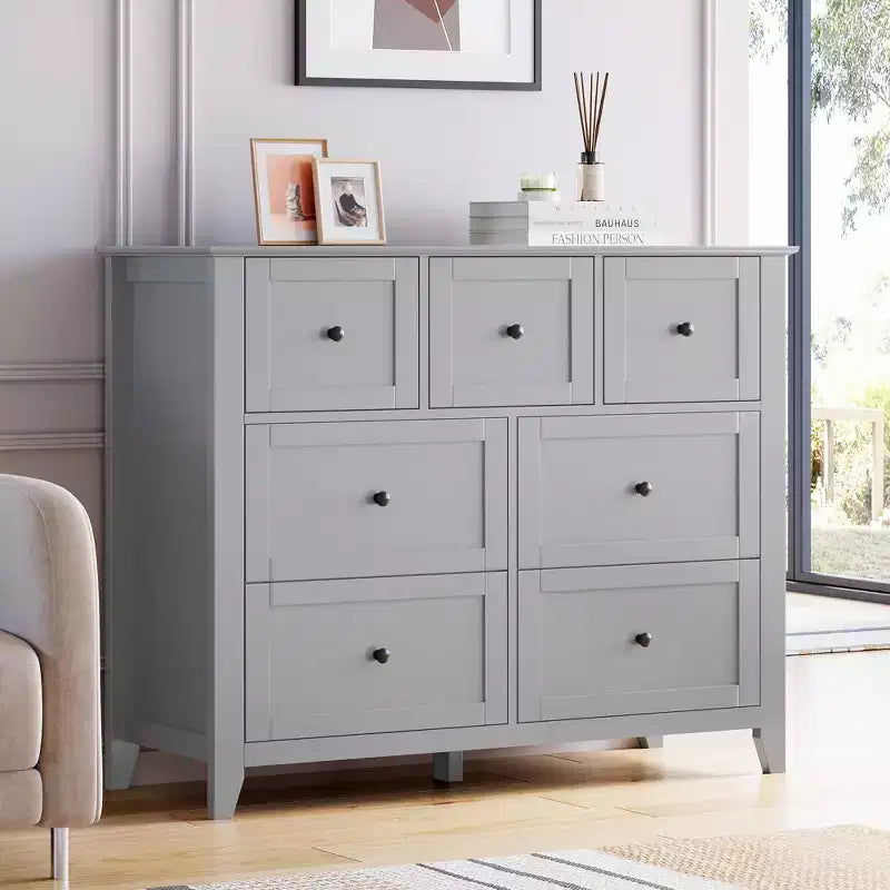 Commode en bois moderne